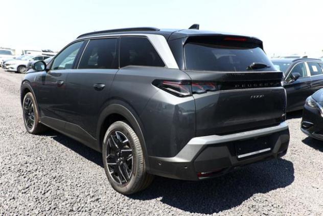 PEUGEOT 5008 Hybrid 145 e-DCS6 GT 7 POSTI Tetto & Drive & 360 rif. 22801474 - Foto 3