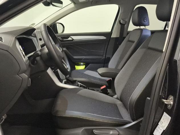 Volkswagen T-Roc 1.5 TSI ACT GOAL DSG LED NVI ACC - Foto 7
