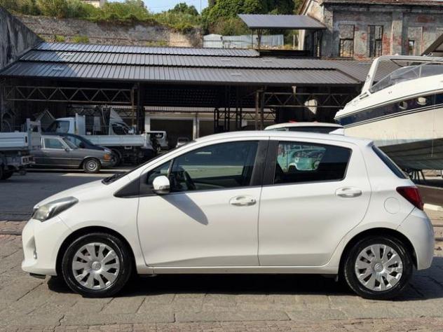 TOYOTA Yaris 1.0 5 porte Active rif. 24016369 - Foto 8
