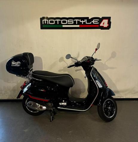 VESPA GTS 300 Super 2022