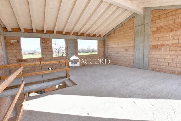 VILLA A SCHIERA di 4 vani e di 181 mq (GIAVERA DEL MONTELLO) rif. PS103A - Foto 13