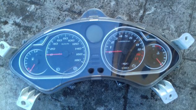 STRUMENTAZIONE CONTACHILOMETRI HONDA SILVER WING 400 2009 2010 2011 2012 2017