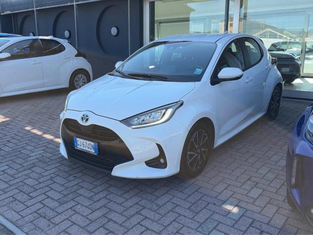 Toyota Yaris Hybrid Trend MY22 - Foto 3
