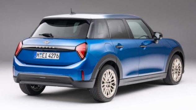 MINI Cooper 5 Porte One Essential Mini 5 porte (F65) rif. 23759277 - Foto 5