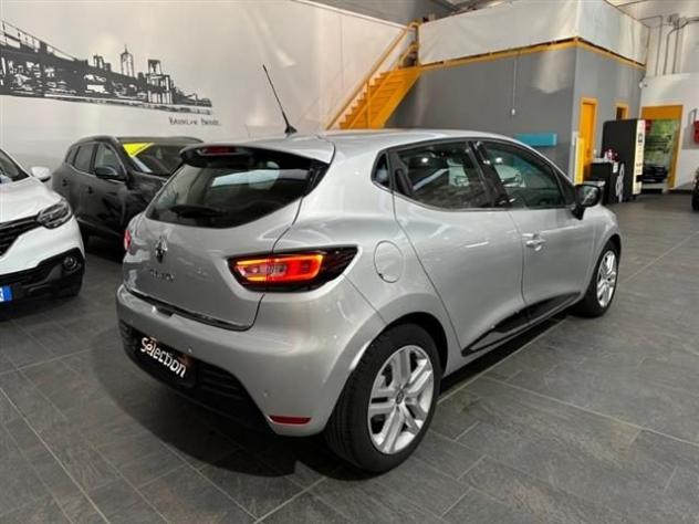 RENAULT Clio 1.5 dci Moschino Zen 75cv rif. 18348807 - Foto 6