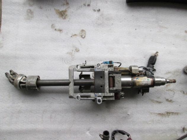 404108 PIANTONER STERZO AUDI A8 4.2 B 220KW 4X4 AUT 5P (1996) RICAMBIO USATO 4D0419505M 404107 EYL7680B