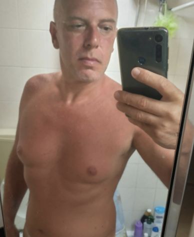 Cerco amante vogliosa Tel:3208566068