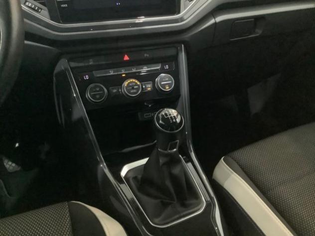 VOLKSWAGEN T-Roc 1.6 TDI SCR Business BlueMotion Technology rif. 23881625 - Foto 8
