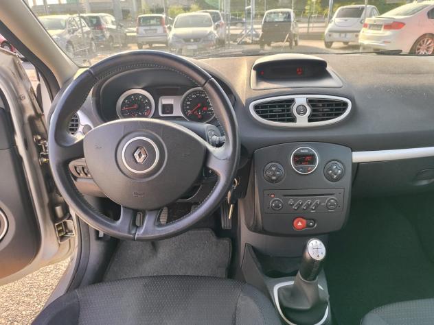 Renault Clio 1.2 16V 5 porte Dynamique - Foto 8