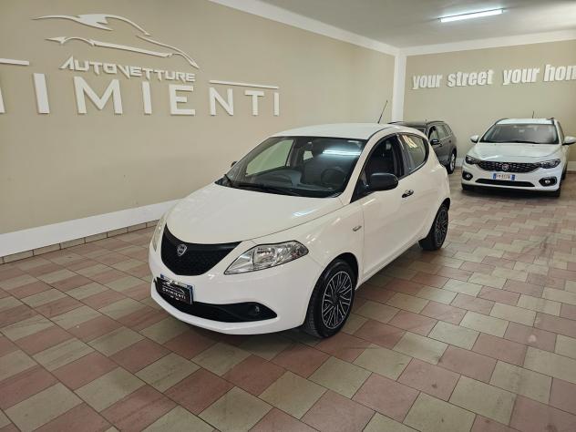 Lancia Ypsilon 1.2 69 CV 5 porte Gold - Foto 4