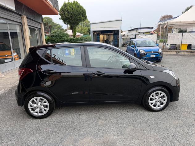 Hyundai i10 1.0 MPI Tech - Foto 6