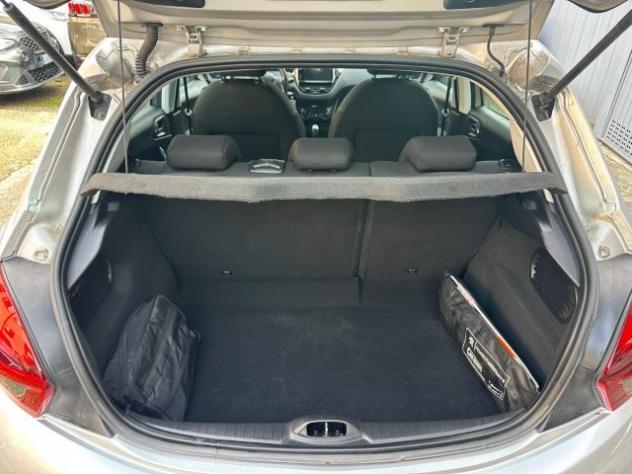 PEUGEOT 208 1.2 GPL PureTech 82 5p. Allure rif. 23509510 - Foto 8