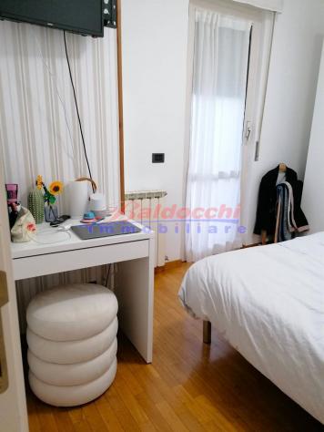 Villetta Bifamiliare in Vendita in Zona Tranquilla e Servita - Foto 15