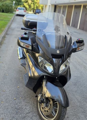 ๐ฅ๐๏ธ SUZUKI BURGMAN 650 โ 35.000 KM โ PRONTO ALLโUSO ๐๏ธ๐ฅ - Foto 2