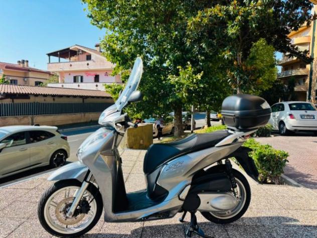 HONDA SH 300 i TUTTO INCLUSO ANCHE PASSAGGIO! MINI RATE rif. 24016573 - Foto 2