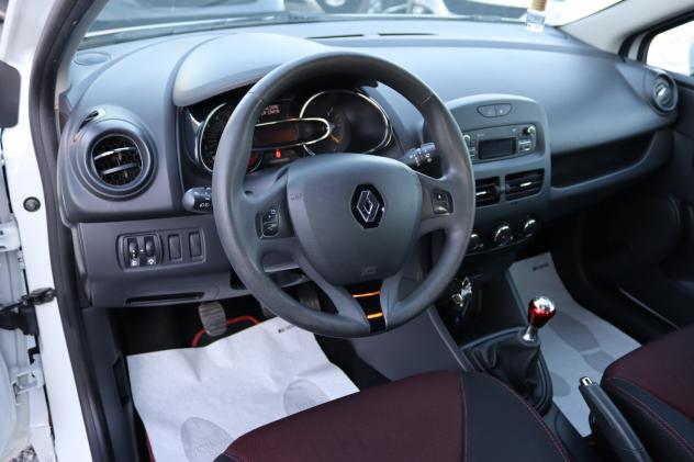Renault Clio 1.5 dCi 8V 75CV 5 porte Costume National - Foto 10