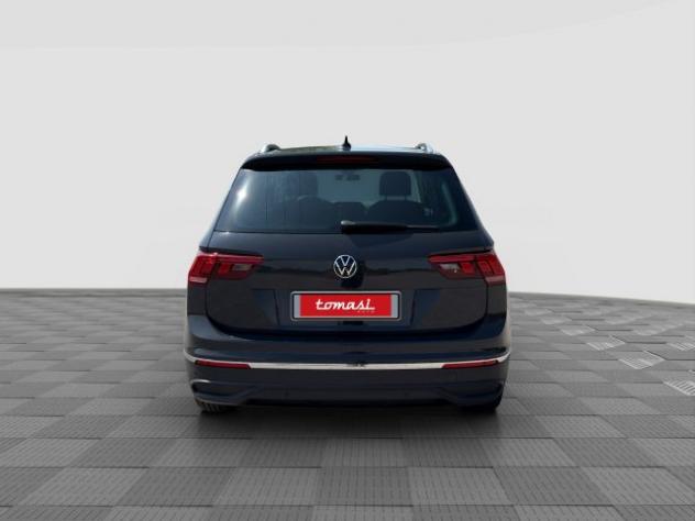 VOLKSWAGEN Tiguan Tiguan 2.0 TDI 150 CV SCR DSG Life rif. 24013188 - Foto 4