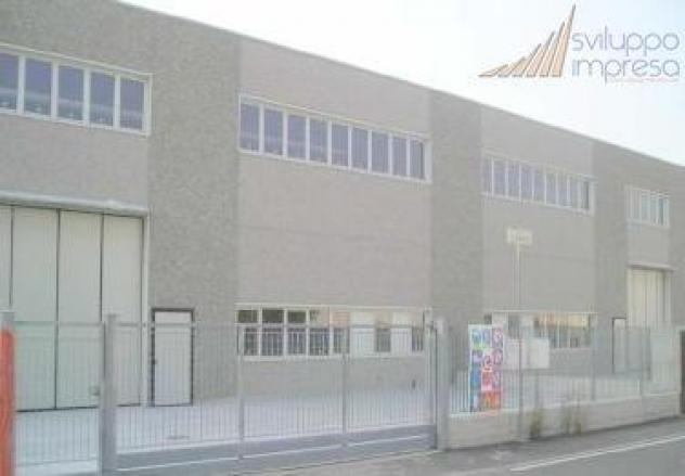 CAPANNONE DI RECENTE COSTRUZIONE IN VENDITA A CAMBIAGO - Foto 6