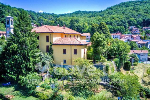 Palazzo / Stabile di 700 m² con più di 5 locali in vendita a Colverde - Foto 6