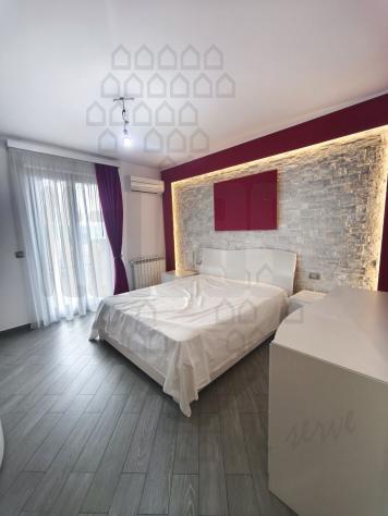 APPARTAMENTO di 3 vani e di 90 mq (TORREGROTTA) rif. 2VS17570