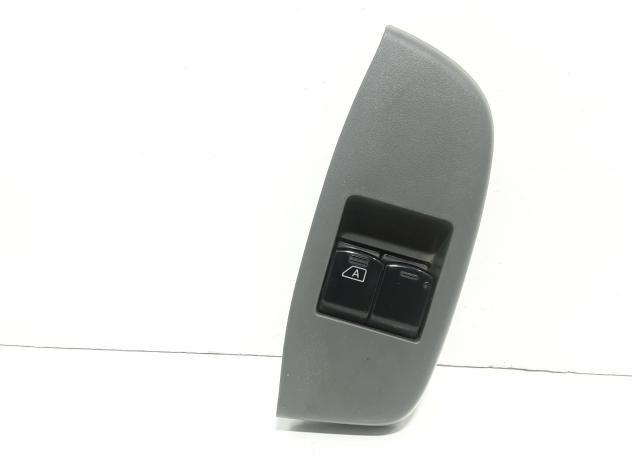 PULSANTIERA ANTERIORE SINISTRA NISSAN NV200 1° Serie K9K 892 (09)