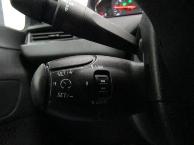 PEUGEOT 208 1.2 VTi 82 CV 5 porte rif. 23910382 - Foto 9
