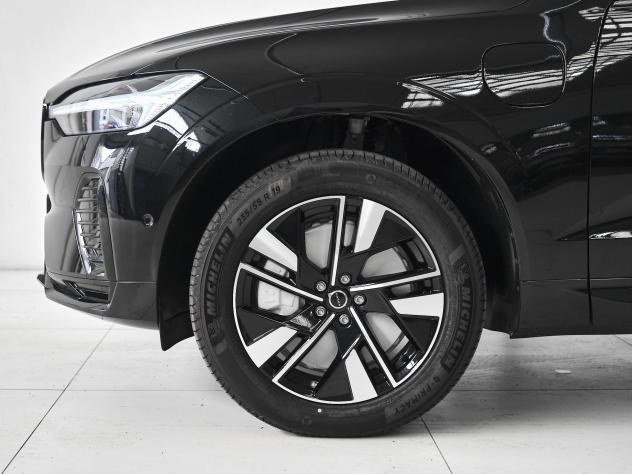 Volvo XC60 B5 AWD automatico Plus Dark - Foto 5