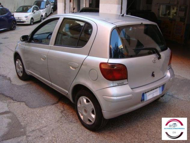 TOYOTA - Yaris - 16V 5 porte Expo Clima - Foto 4