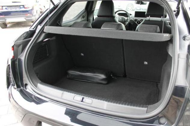 DS AUTOMOBILES DS 3 Crossback BlueHDi 100 Performance Line rif. 23307811 - Foto 9