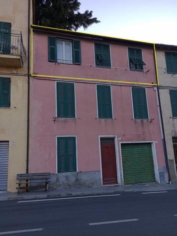 vendesi a Cesio , appartamento ristrutturato autonomo di circa 65 mq con cantina e terrazzi - Foto 3