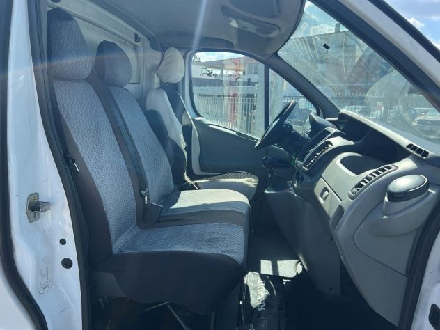 Renault Trafic 2.0 DCI H1 L1 3 Posti - Foto 8