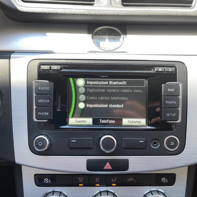 Volkswagen Passat Variant 2.0 TDI 177cv DSG Alltrack - Foto 10