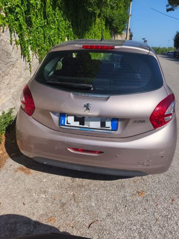 Peugeot 208 1.2 VTi Active - 2012 - 104.000 km - Ottime condizioni - Foto 7