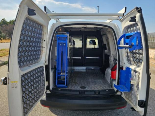 VOLKSWAGEN Caddy 2.0 TDI 122 CV 4Motion Furgone OFFICINA MOBILE rif. 24203263 - Foto 9
