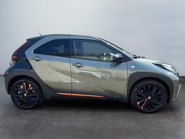 Toyota Aygo X 1.0B (72 CV) Limited Air S-CVT - Foto 5