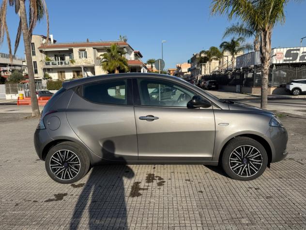 Lancia Ypsilon 1.0 FireFly 5 porte S&S Hybrid Ecochic UnYca - Foto 3
