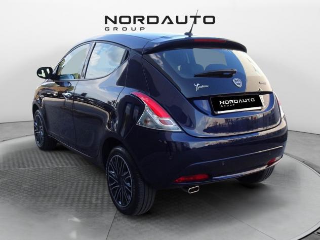 Lancia Ypsilon 3ª SERIE 1.0 FireFly 5 porte S&S Hybrid Ecochic Gold - Foto 4