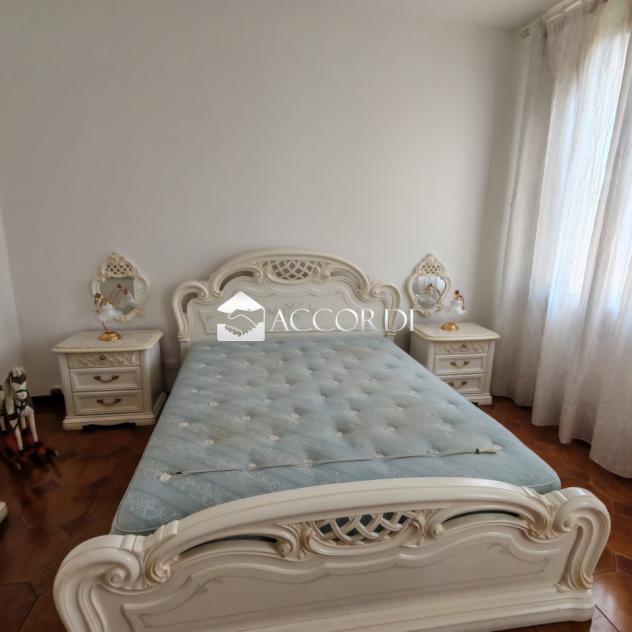 CASA INDIPENDENTE di 7 vani e di 350 mq (CASTELCUCCO) rif. BL109 - Foto 15