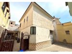 ABITAZIONE CON INGRESSO INDIPENDENTE IN PIENO CENTRO - MONDRAGONE - RIF.V3145