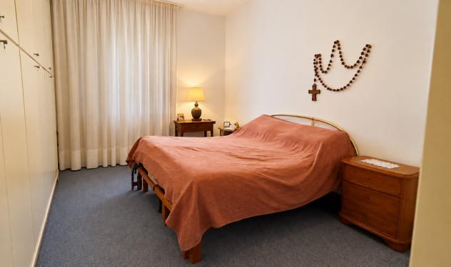 Via Levi, proponiamo appartamento biesposto in una palazzina bifamiliare con giardino privato, ristrutturata nel 2007. L'immobile è composto da ingr - Foto 6