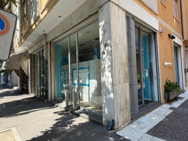 3 Vetrine in vendita a Rovigo - Foto 2