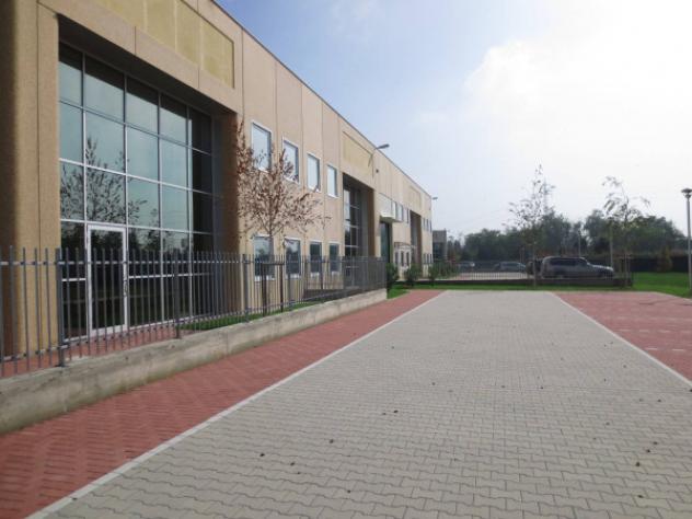 Immobile di 490 m² con 3 locali in vendita a Arese - Foto 3