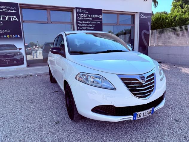 Lancia Ypsilon 1.2 69 CV 5 porte Gold - Foto 3