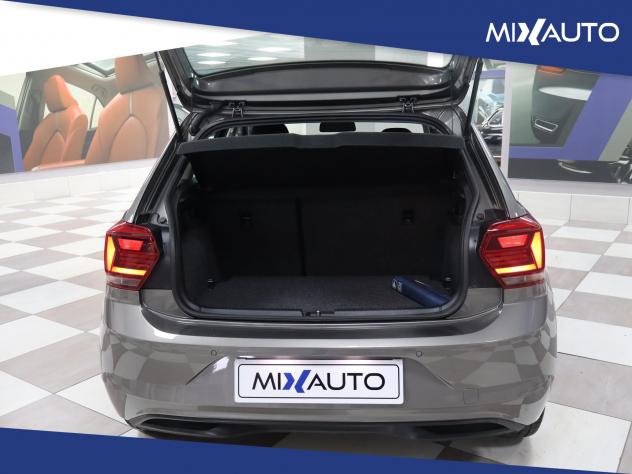 Volkswagen Polo 1.0 TSI Comfortline 95CV DSG EU6 - Foto 5