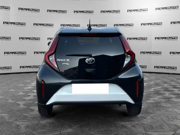 Toyota Aygo X 1.0B (72 CV) Lounge - Foto 4