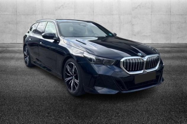 BMW 520 d 48V sDrive Touring Msport rif. 23806935