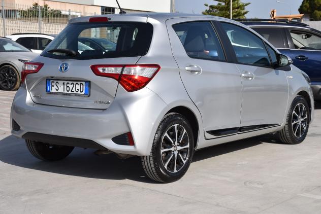 Toyota Yaris 1.5 Hybrid 5 porte Active - Foto 2
