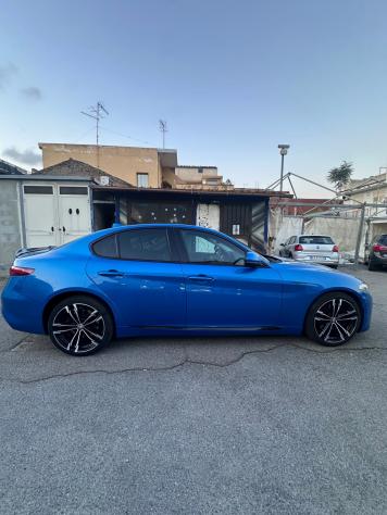 Alfa Romeo Giulia 2.2 Turbodiesel 210 CV AT8 AWD Q4 Veloce - Foto 7
