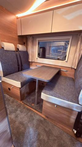 WEINSBERG CARAHOME 600 DKG 2026 MANSARDATO 6 POSTI rif. 23873380 - Foto 5
