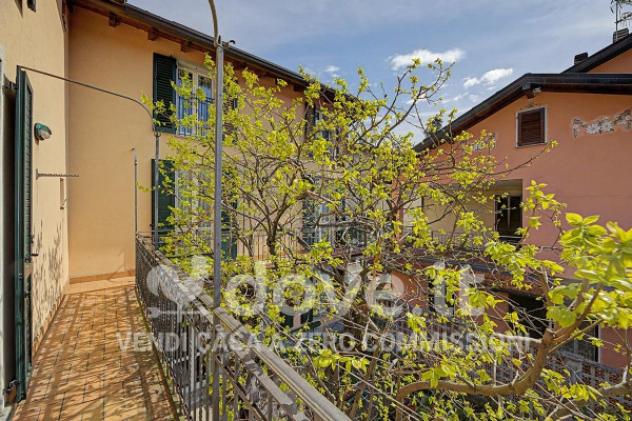 Casa indipendente di 280 m² con 5 locali e box auto in vendita a Luino - Foto 17